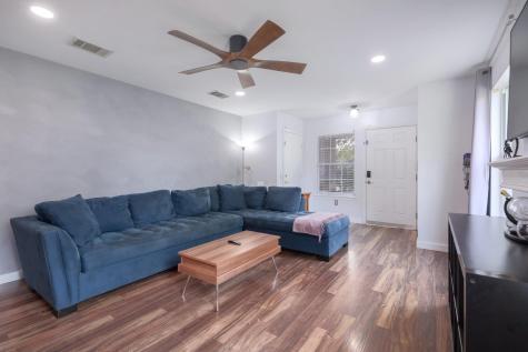 8804 Dittmar Oaks Drive Austin TX 78748