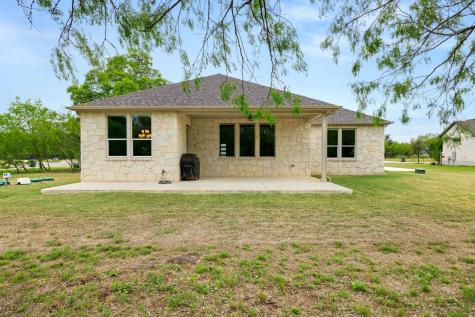 372 Raptor Beak Way Cedar Creek TX 78612