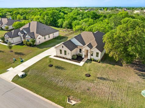 372 Raptor Beak Way Cedar Creek TX 78612