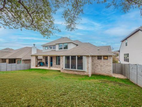 112 Hollytree Court Georgetown TX 78628