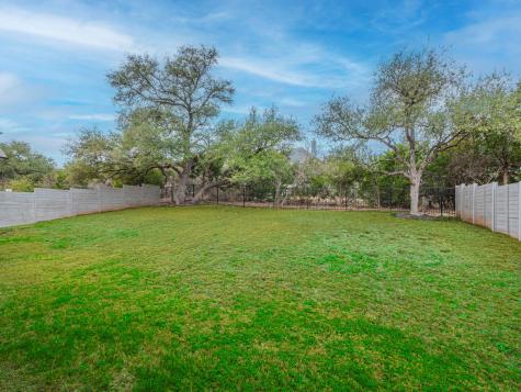 112 Hollytree Court Georgetown TX 78628