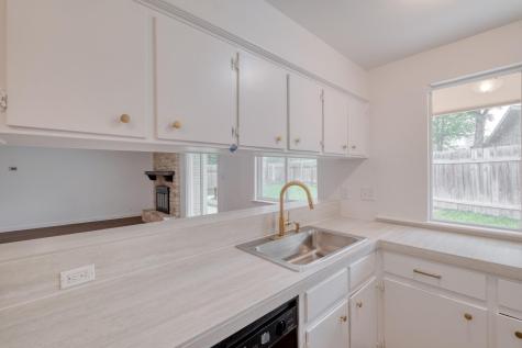 10214 Oak Hollow Drive Austin TX 78758