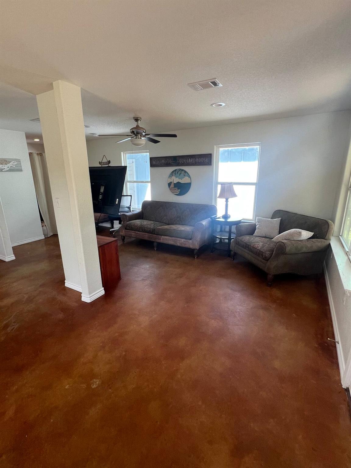 111 E Hickory Drive Granite Shoals TX 78654