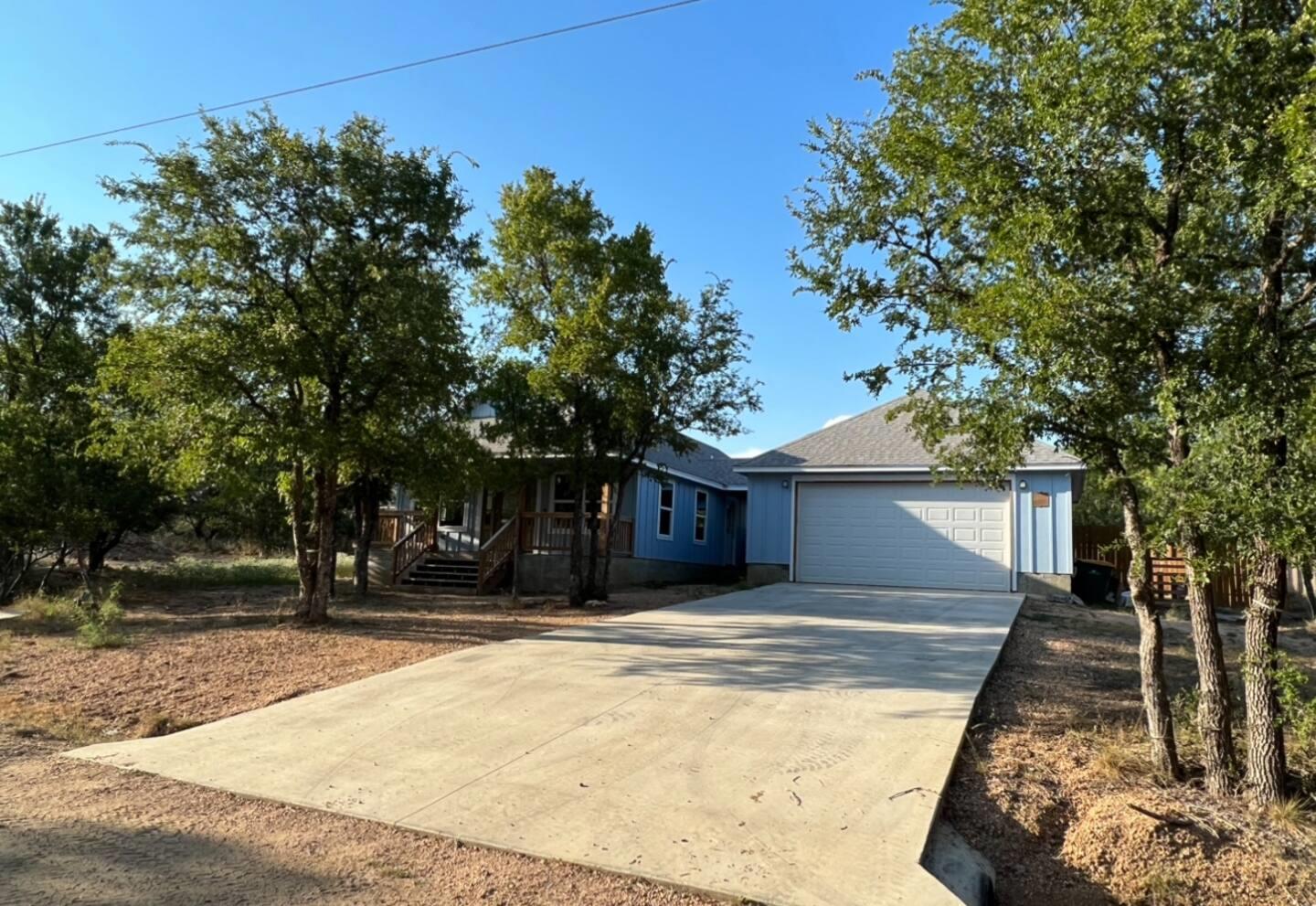 111 E Hickory Drive Granite Shoals TX 78654