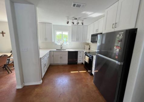 111 E Hickory Drive Granite Shoals TX 78654