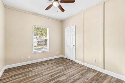 1628 Armstrong Street Luling TX 78648
