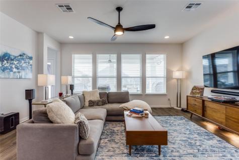 1920 Donetto Drive Leander TX 78641
