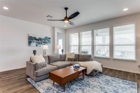1920 Donetto Drive Leander TX 78641