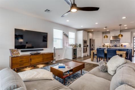 1920 Donetto Drive Leander TX 78641