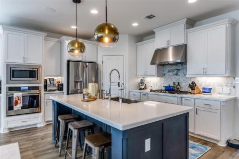 1920 Donetto Drive Leander TX 78641