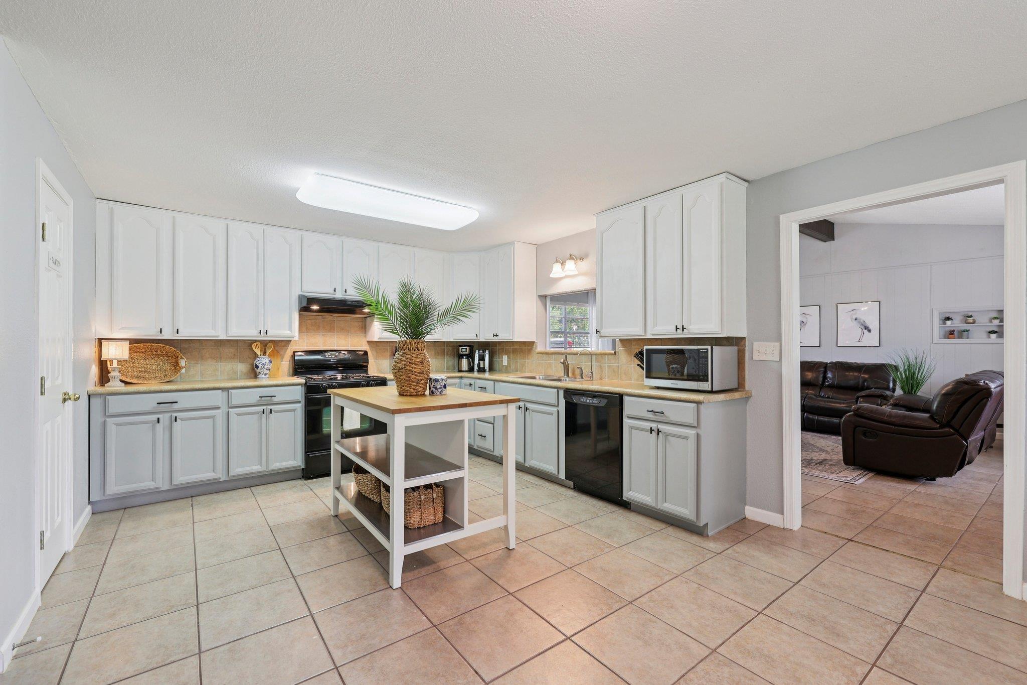 145 Oak Point Drive Tow TX 78672