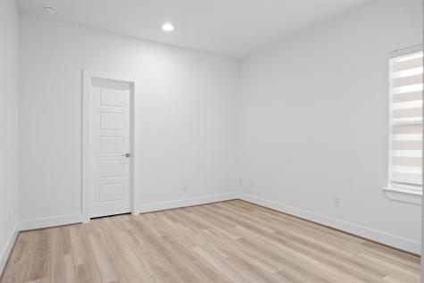 213 Great Lawn Bend Liberty Hill TX 78642
