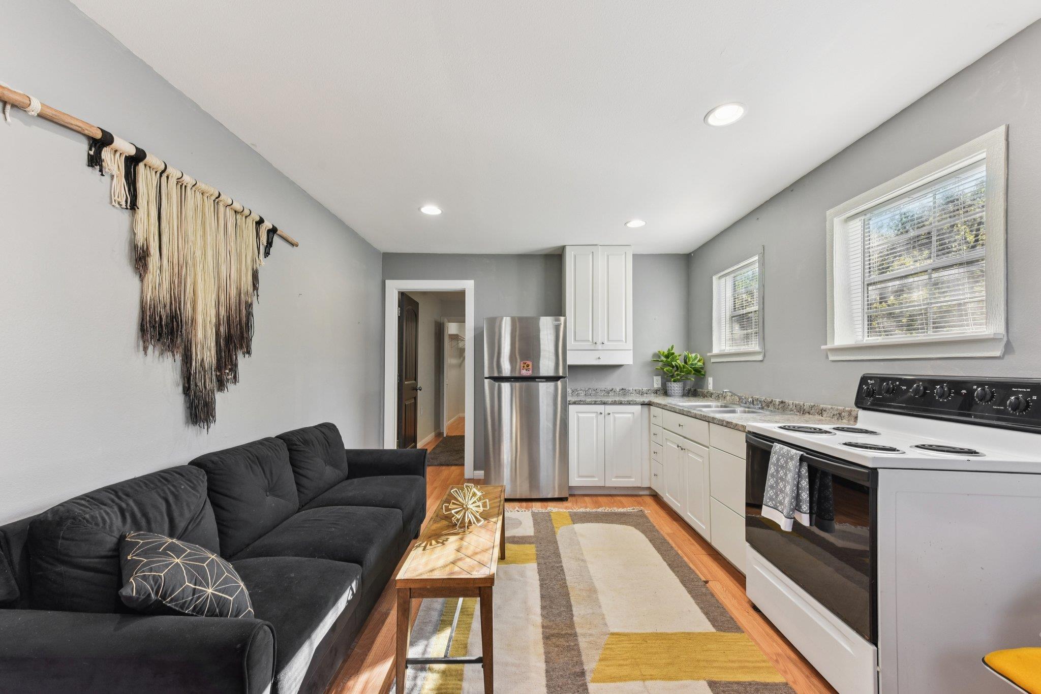 1777 Fox Lane Lockhart TX 78644