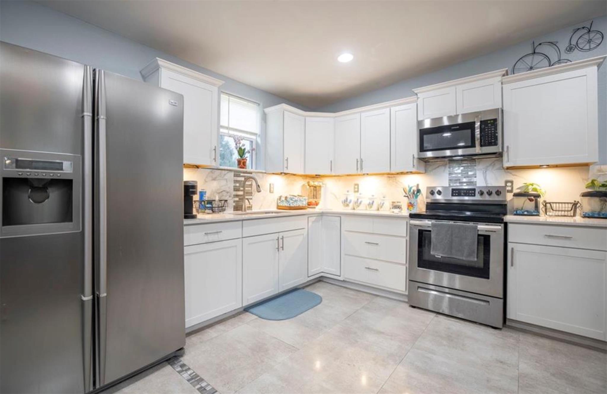 1777 Fox Lane Lockhart TX 78644