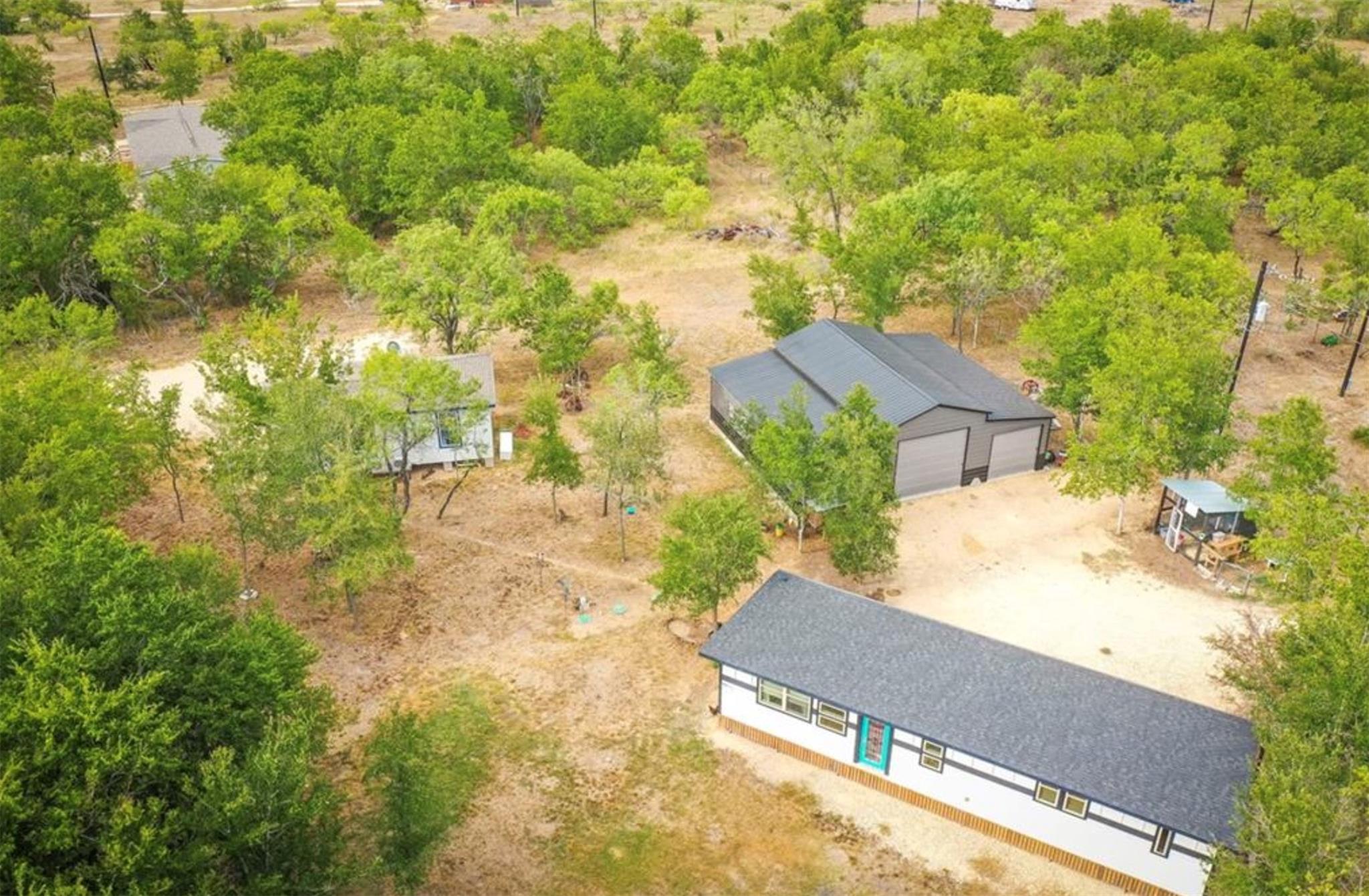 1777 Fox Lane Lockhart TX 78644