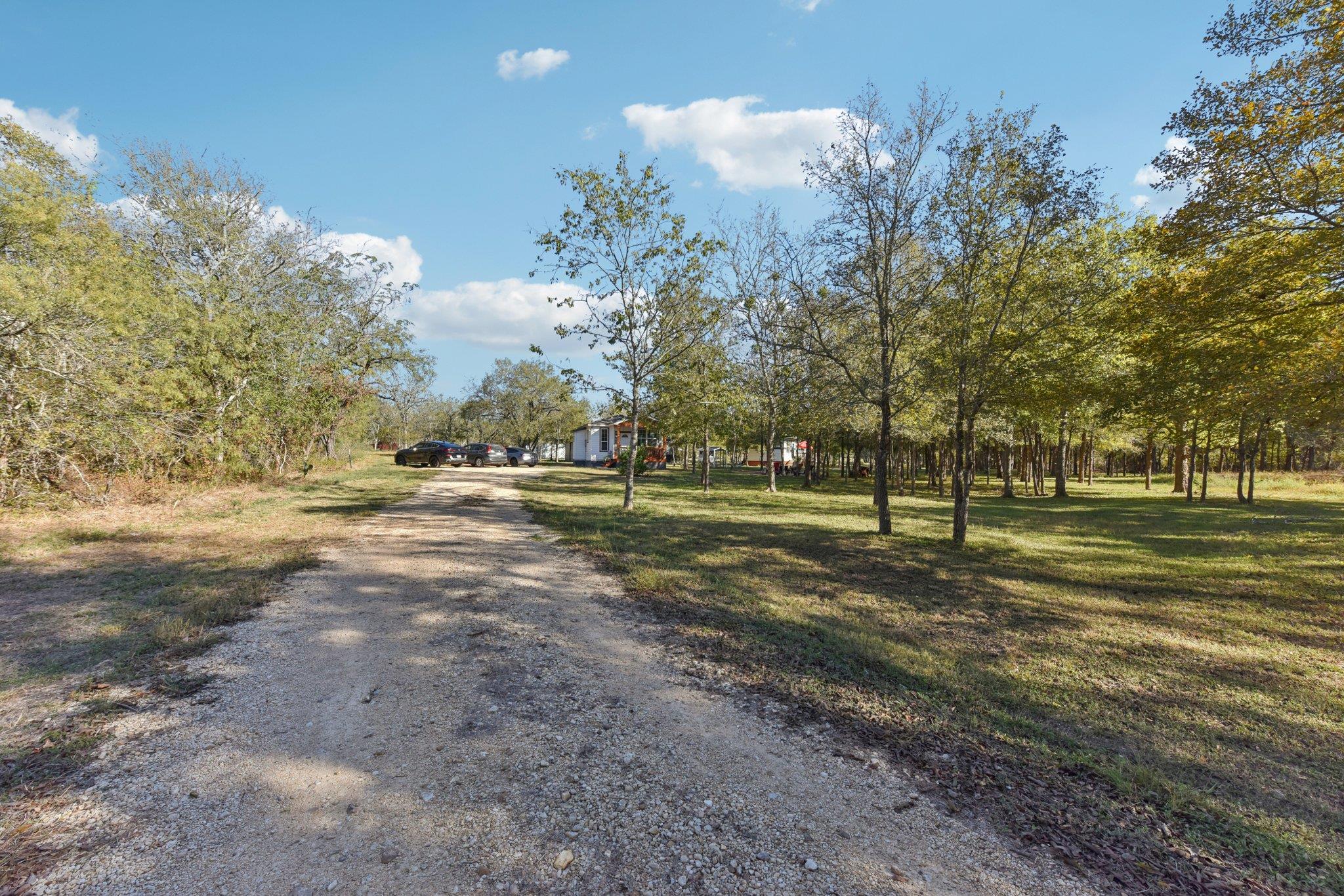 1777 Fox Lane Lockhart TX 78644