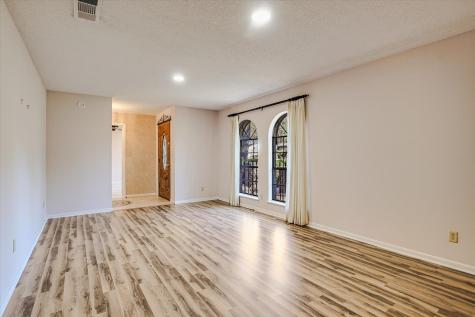 8900 Currywood Drive Austin TX 78759