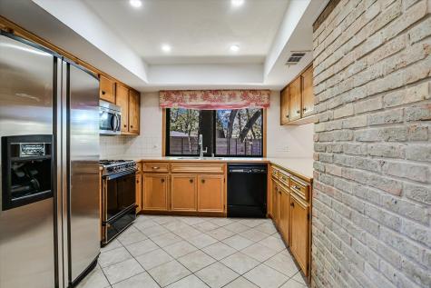 8900 Currywood Drive Austin TX 78759