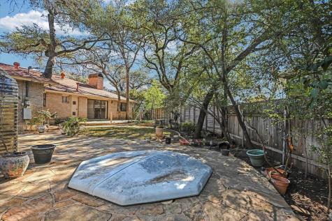 8900 Currywood Drive Austin TX 78759