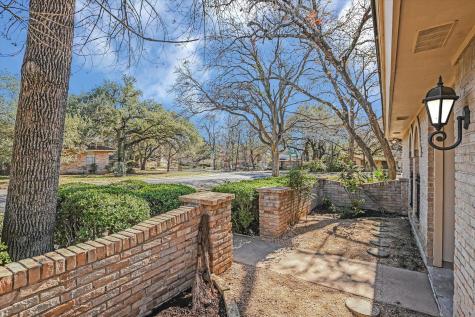 8900 Currywood Drive Austin TX 78759