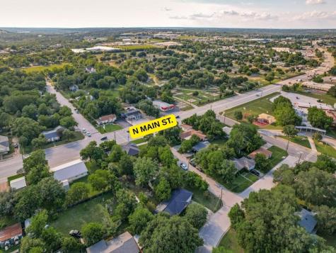 1401 N East Street Belton TX 76513