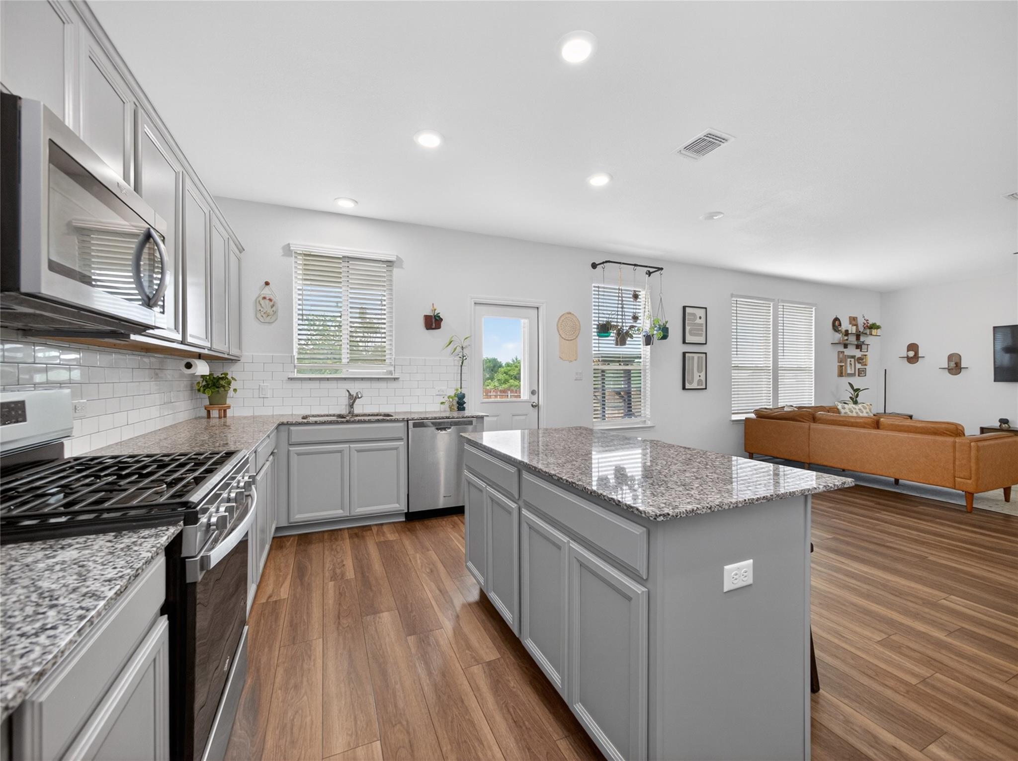 440 English Oak Street Georgetown TX 78626