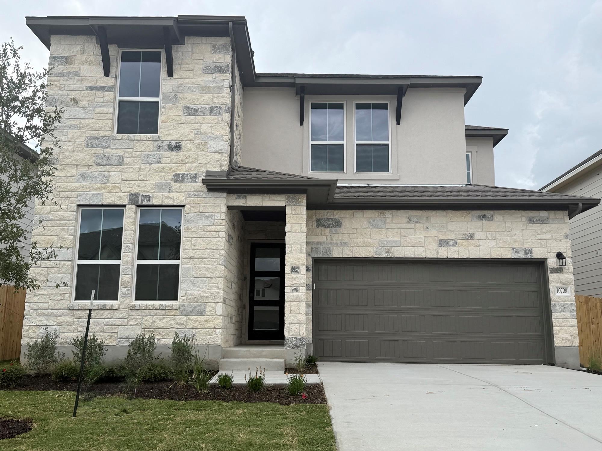 10708 Worth Lane Manor TX 78653