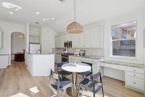 146 Dry Creek Road Austin TX 78737