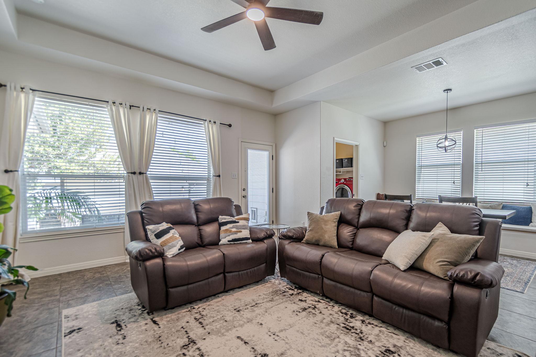 1031 Powell Kyle TX 78640