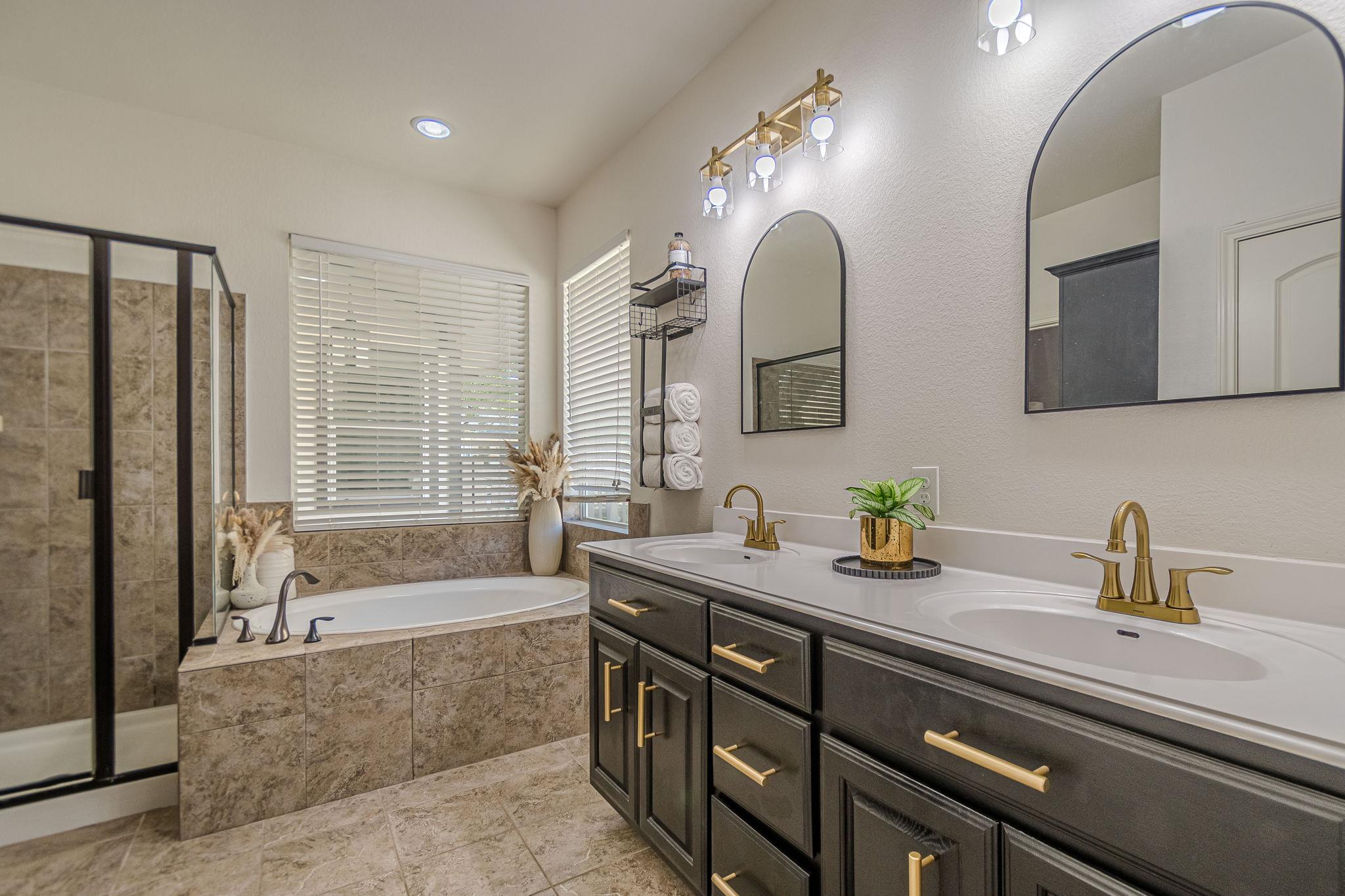 1031 Powell Kyle TX 78640