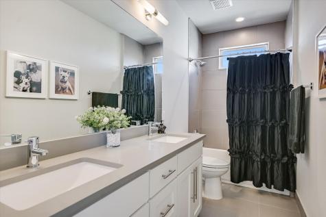 1005 Larkhall Drive Spicewood TX 78669