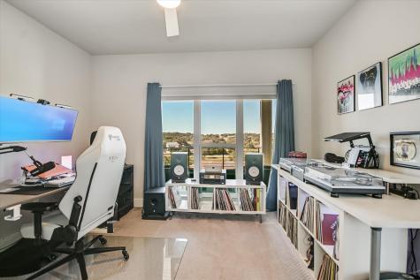 1005 Larkhall Drive Spicewood TX 78669