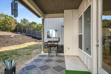 1005 Larkhall Drive Spicewood TX 78669