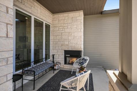 1005 Larkhall Drive Spicewood TX 78669