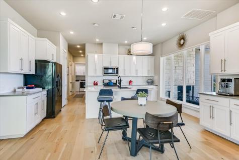 1005 Larkhall Drive Spicewood TX 78669