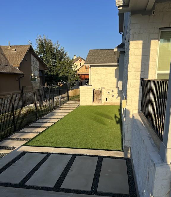 102 Waverly Spire Court Austin TX 78738