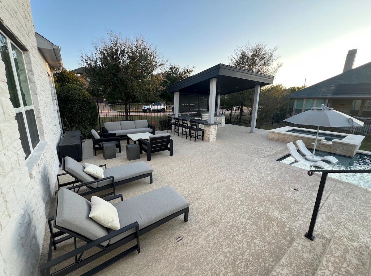 102 Waverly Spire Court Austin TX 78738