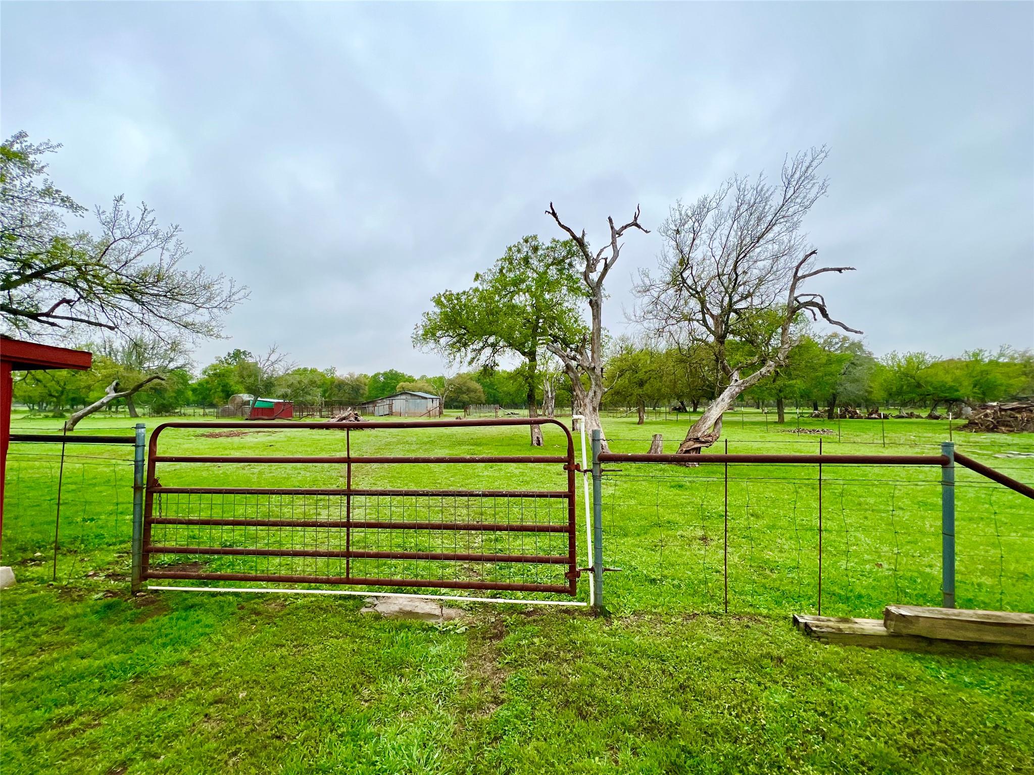 2700 County Road 305 Jarrell TX 76537