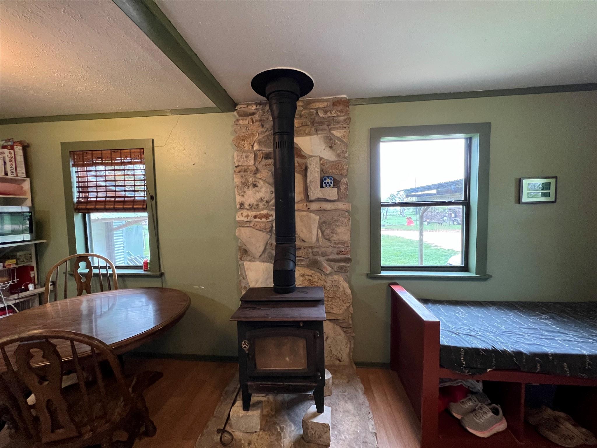 2700 County Road 305 Jarrell TX 76537