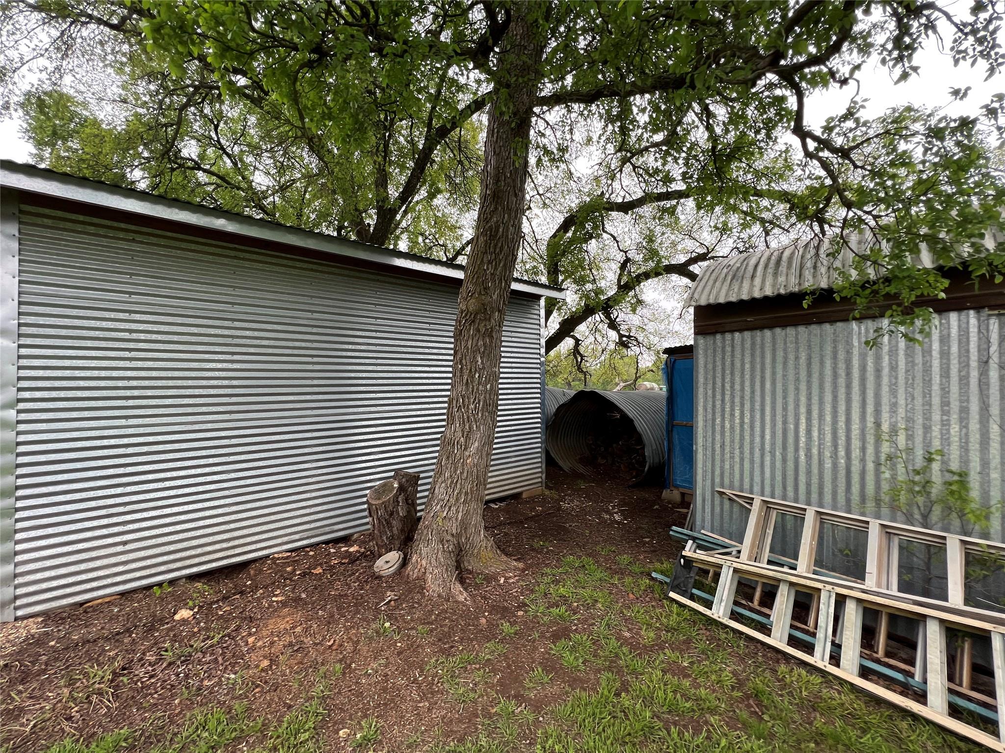 2700 County Road 305 Jarrell TX 76537