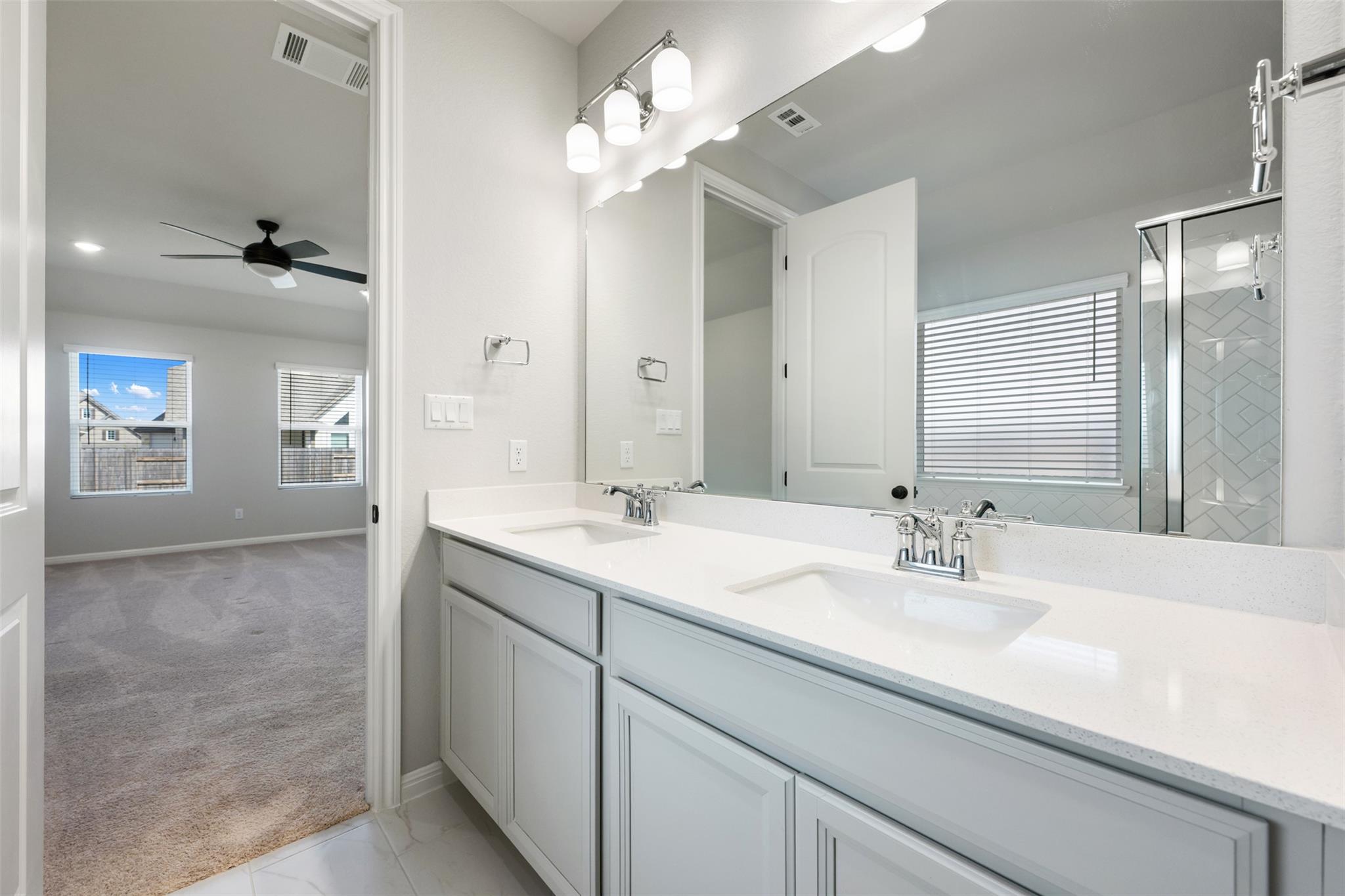 208 Golden Gate Lane Kyle TX 78640
