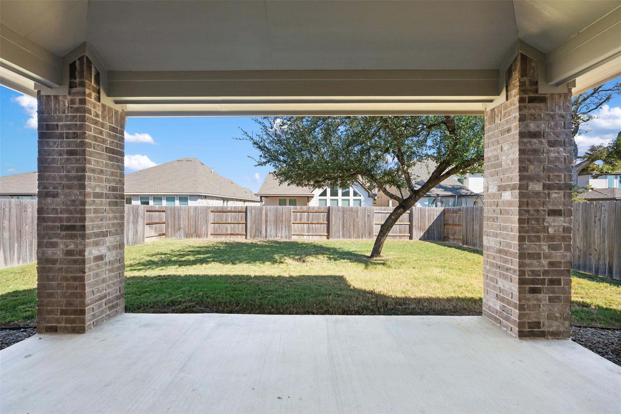 208 Golden Gate Lane Kyle TX 78640