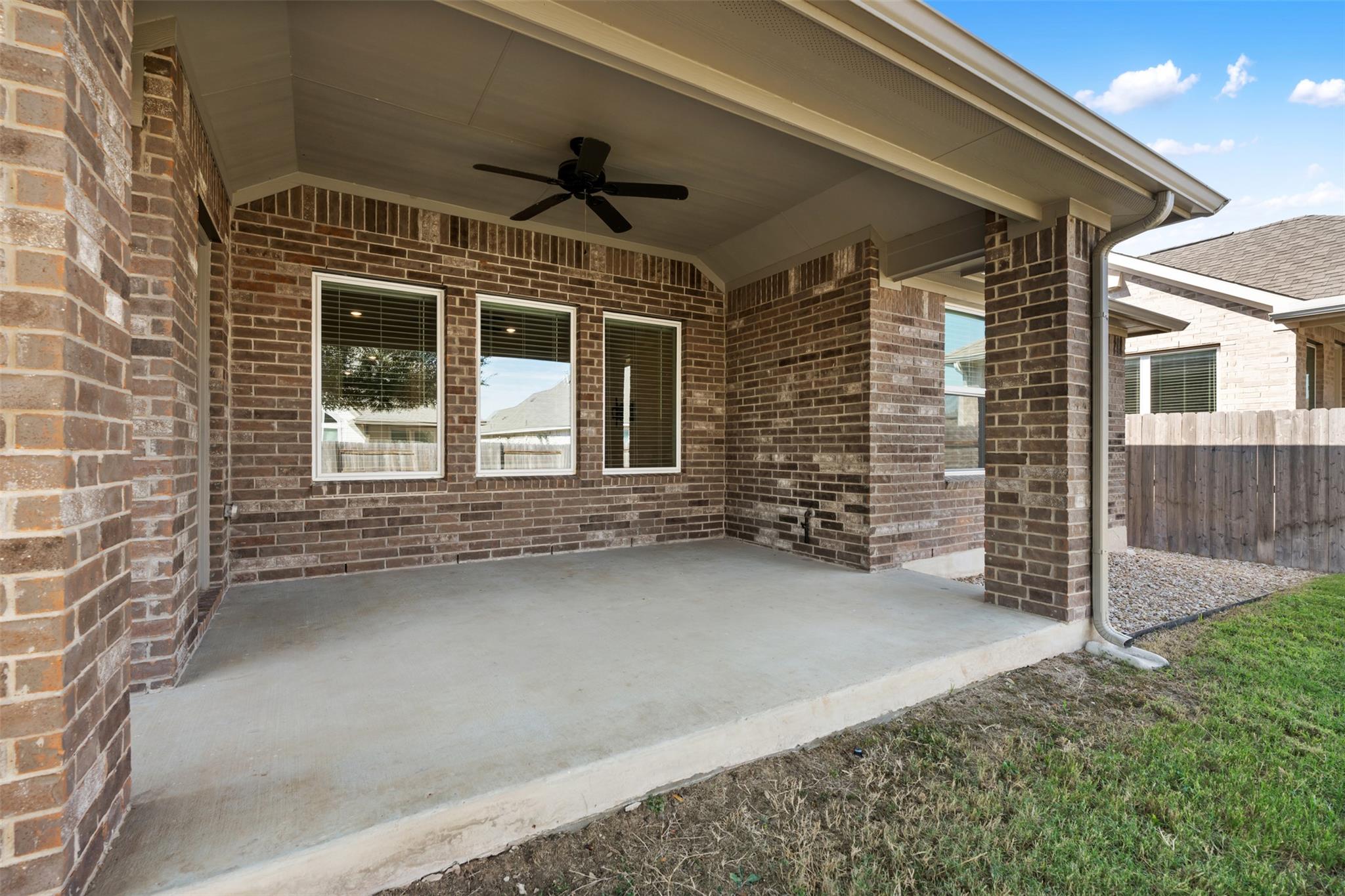 208 Golden Gate Lane Kyle TX 78640