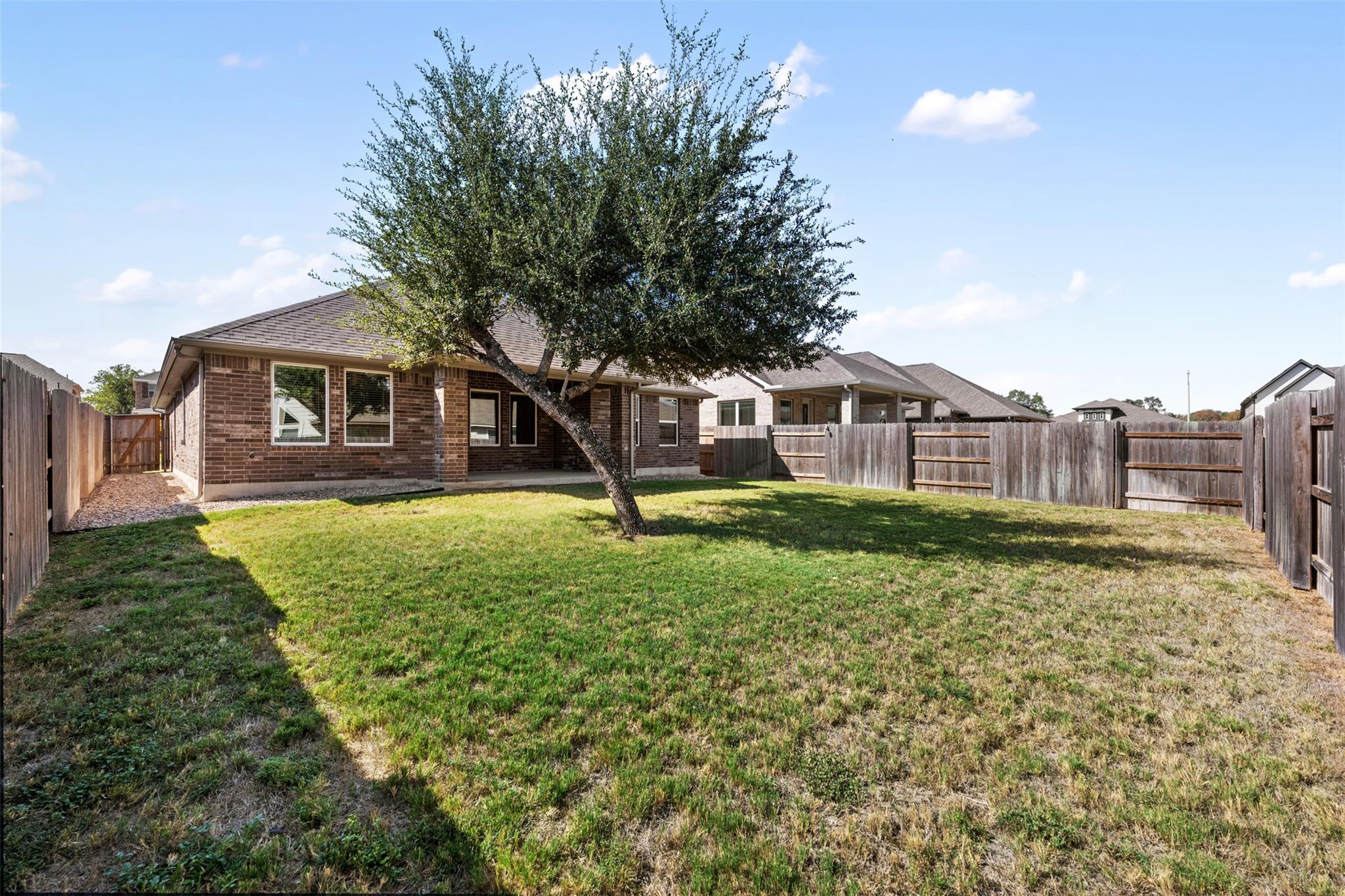 208 Golden Gate Lane Kyle TX 78640