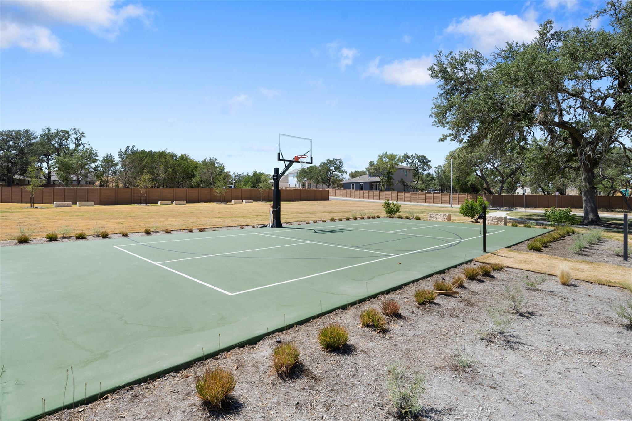 208 Golden Gate Lane Kyle TX 78640