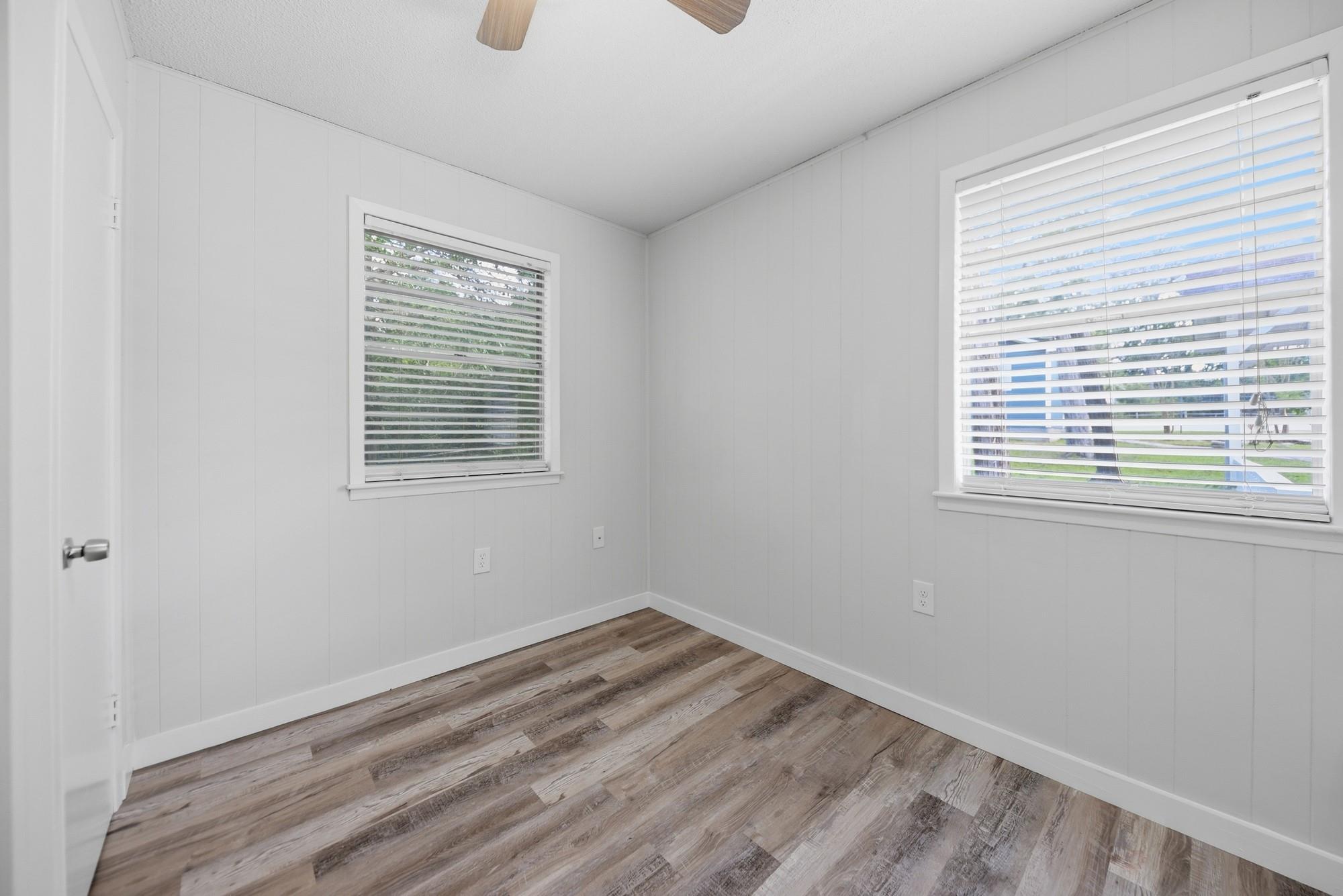 9481 Lake Forest Circle Brenham TX 77833