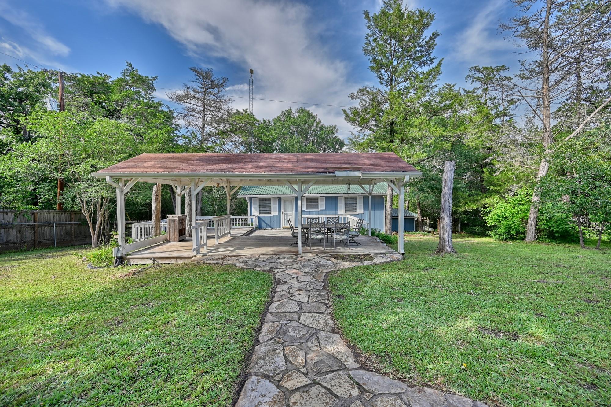 9481 Lake Forest Circle Brenham TX 77833