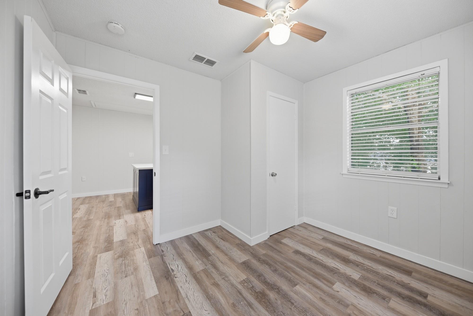 9481 Lake Forest Circle Brenham TX 77833