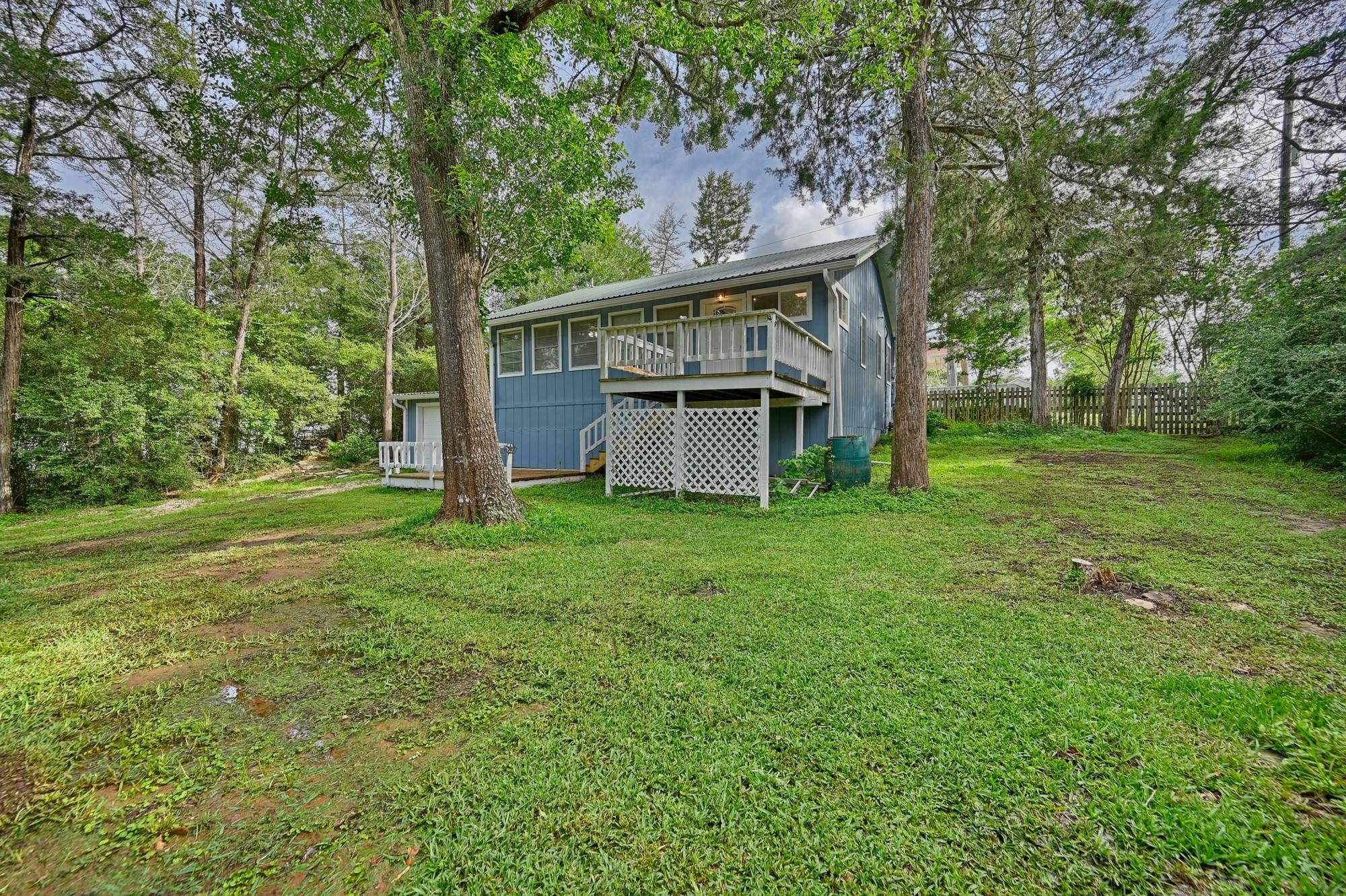 9481 Lake Forest Circle Brenham TX 77833