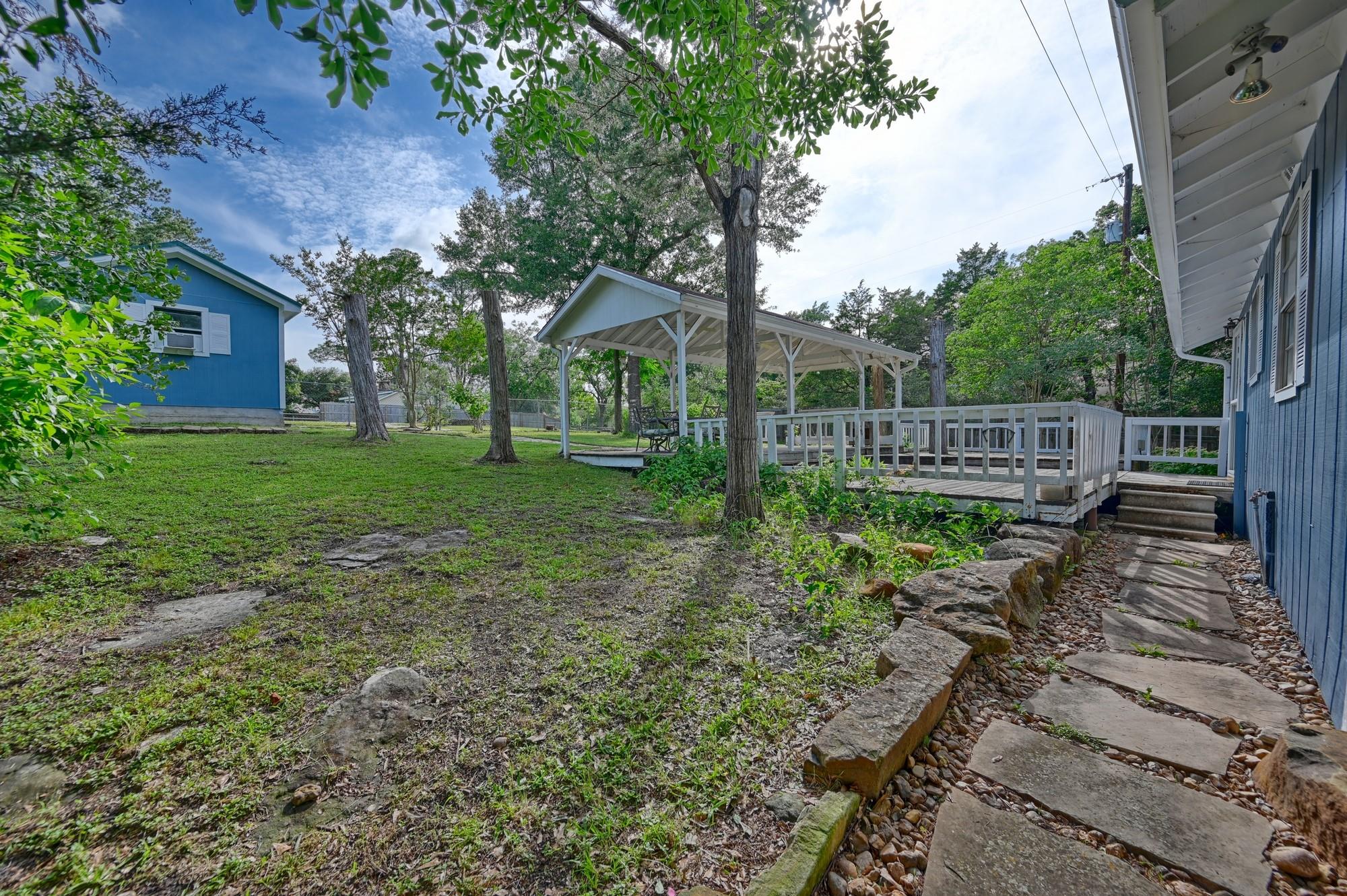 9481 Lake Forest Circle Brenham TX 77833